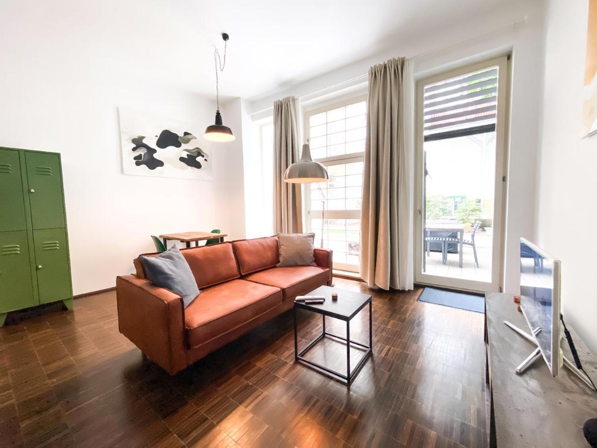 Modernes Loft-apartment Inkl Tiefgarage Im Zentrum Leipzigs Apartamento Leipzig