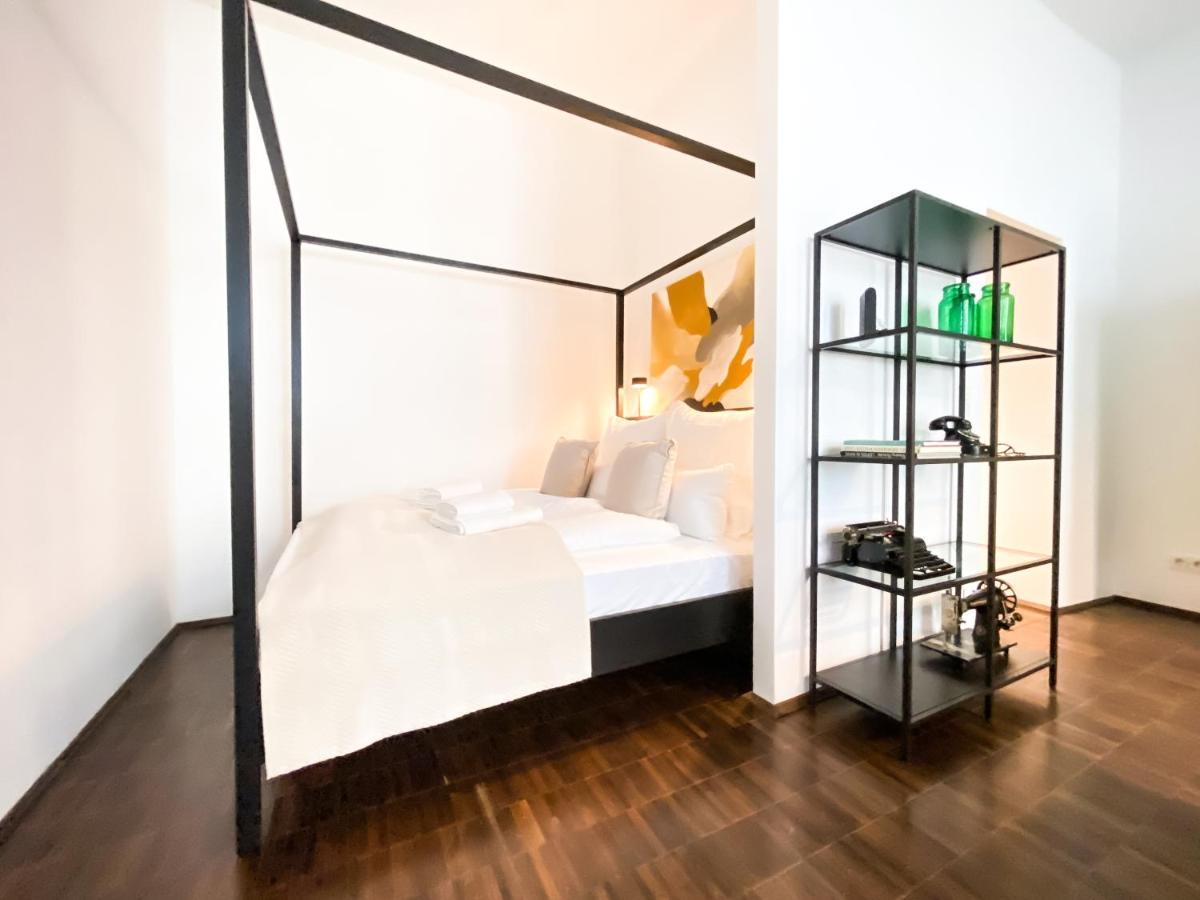 Modernes Loft-apartment Inkl Tiefgarage Im Zentrum Leipzigs *