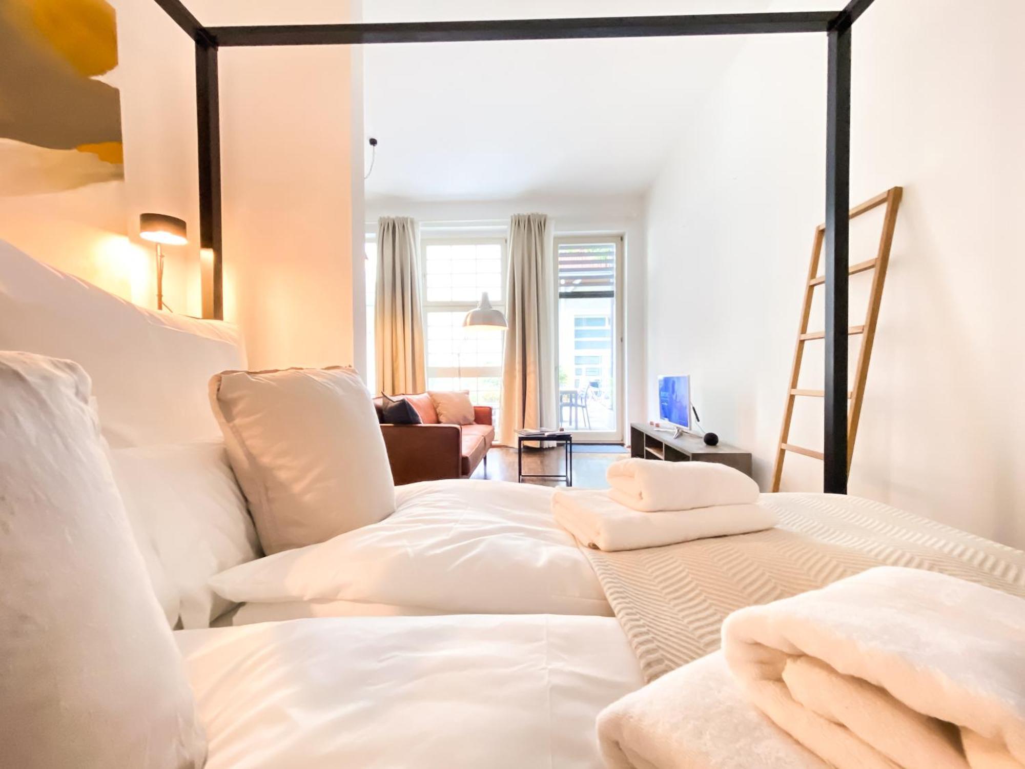 Modernes Loft-apartment Inkl Tiefgarage Im Zentrum Leipzigs * Leipzig